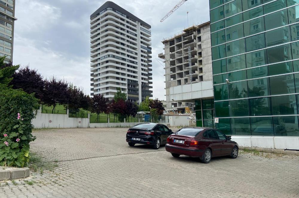 Eskişehir Yolu Üzeri Emsalsiz Kiralık Plaza Katı