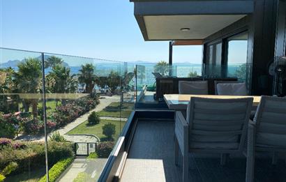 Beachfront 2+1 Residance for Rent with Private Beach and Private Pier İn Bodrum