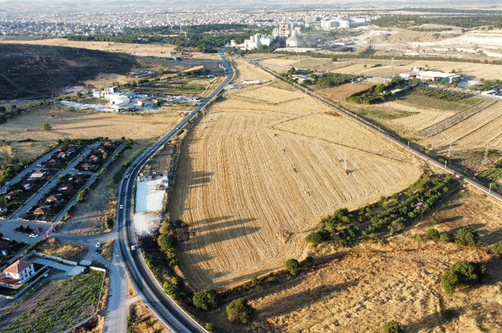 C21 LOCA'DAN BALIKESİR ANAYOLU'NDA 47 DÖNÜM SATILIK TARLA