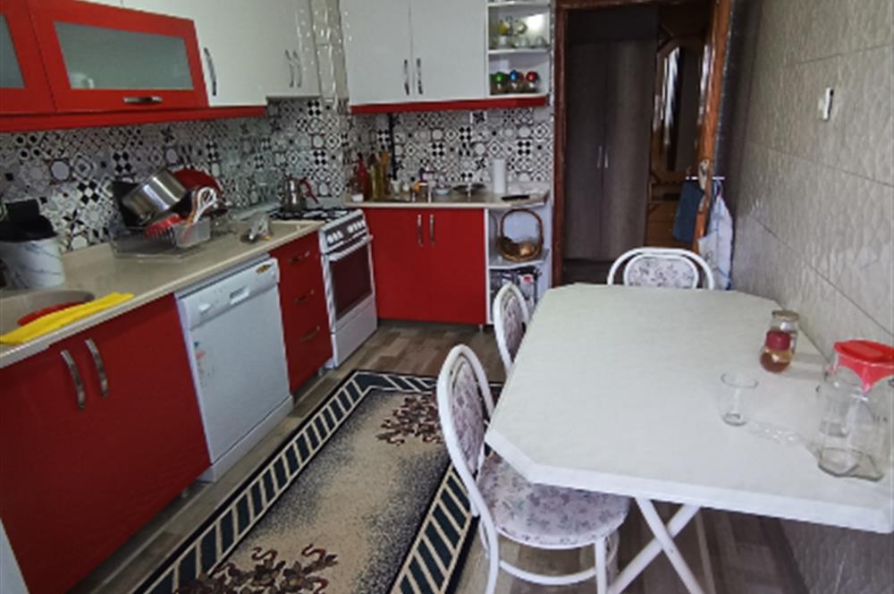 BALGAT'DA CADDE ÜZERİNDE SÜPER KONUMDA 3+1 DAİRE