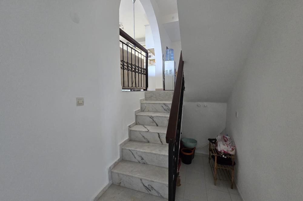 Bodrum Kadıkalesi Denize Sıfır Site içinde Satılık Tripleks Villa