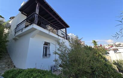 Bodrum Kadıkalesi Denize Sıfır Site içinde Satılık Tripleks Villa