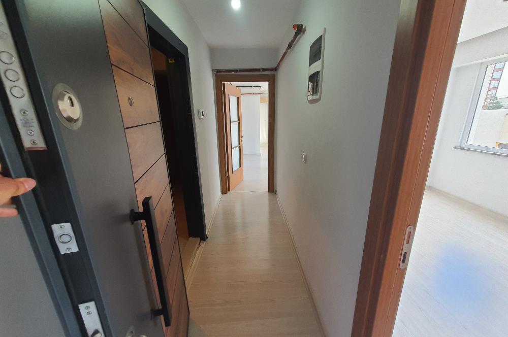 KARTAL SİNA PARK SİTESİNDE 1+1 SATILIK DAİRE