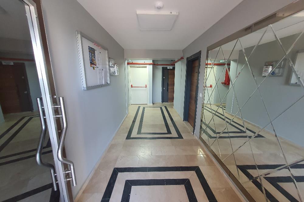 KARTAL SİNA PARK SİTESİNDE 1+1 SATILIK DAİRE