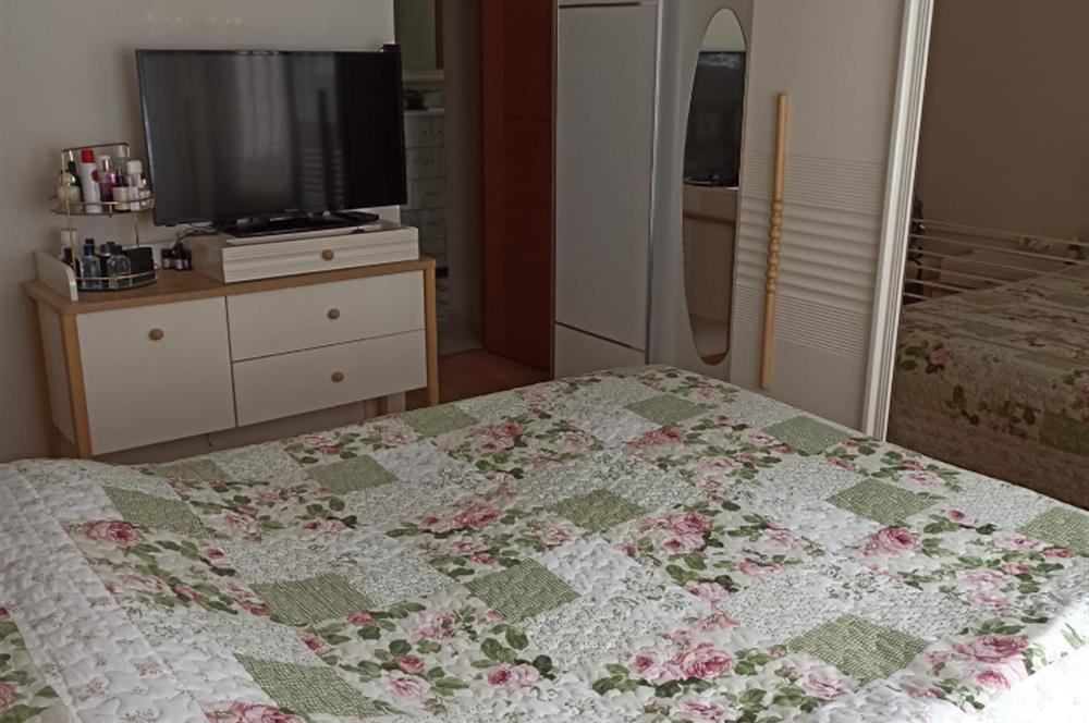 YAKUPLU DA SATILIK DUBLEKS 4+2 DAİRE METROBÜSE 5DK MESAAFEDE