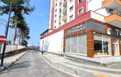 CENTURY21 UZMAN'DAN ANA CADDE ÜZERİNDE SATILIK EMSALSİZ MAĞAZA