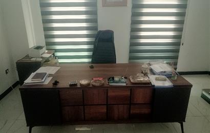 Kuşadası’nın Kalbi İnönü Caddesinde Modern Bir Ofis