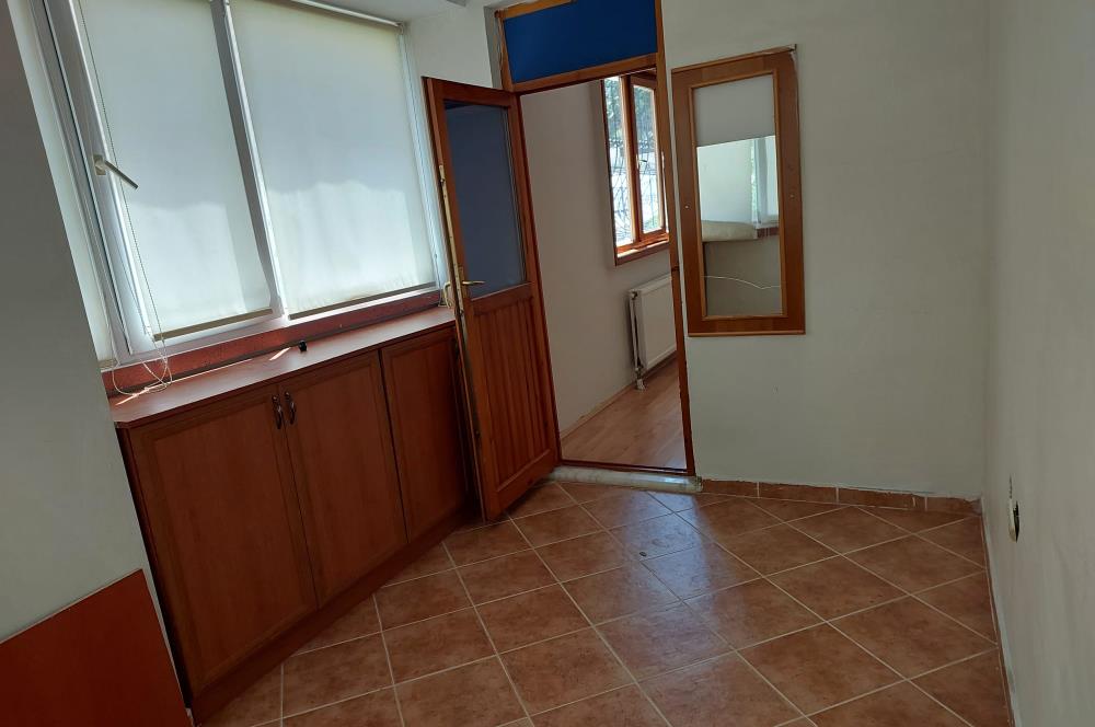 SATILIK BOŞ 4+1 DAİRE HİLAL MAHALLESİ TURAN GÜNEŞ YAKINI