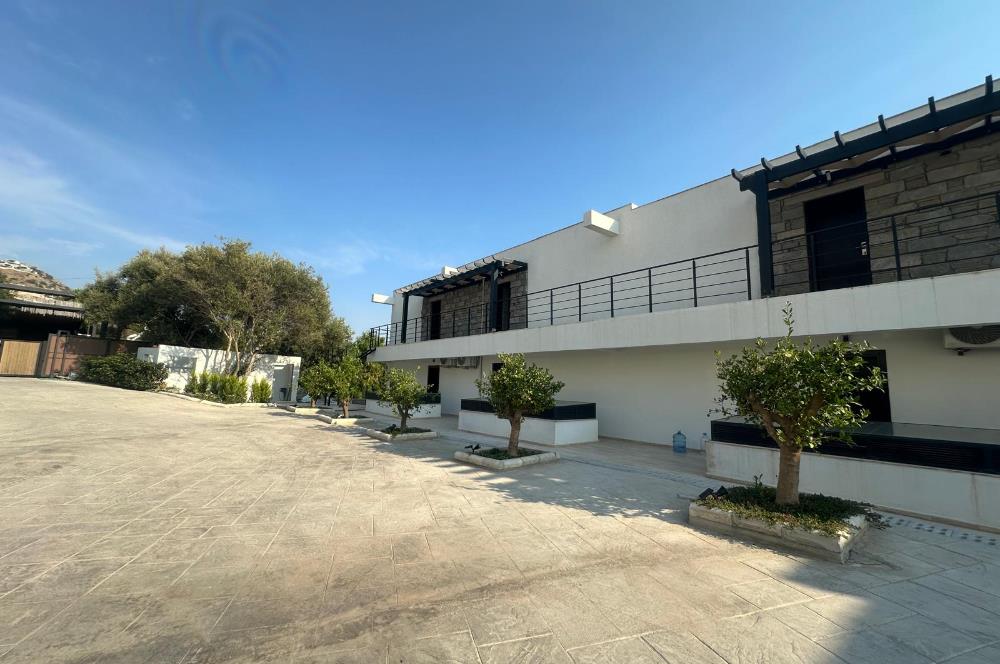 BODRUM GÜMÜŞLÜK PLAJLI İSKELELİ SOSYAL TESİSLİ SATILIK DAİRE