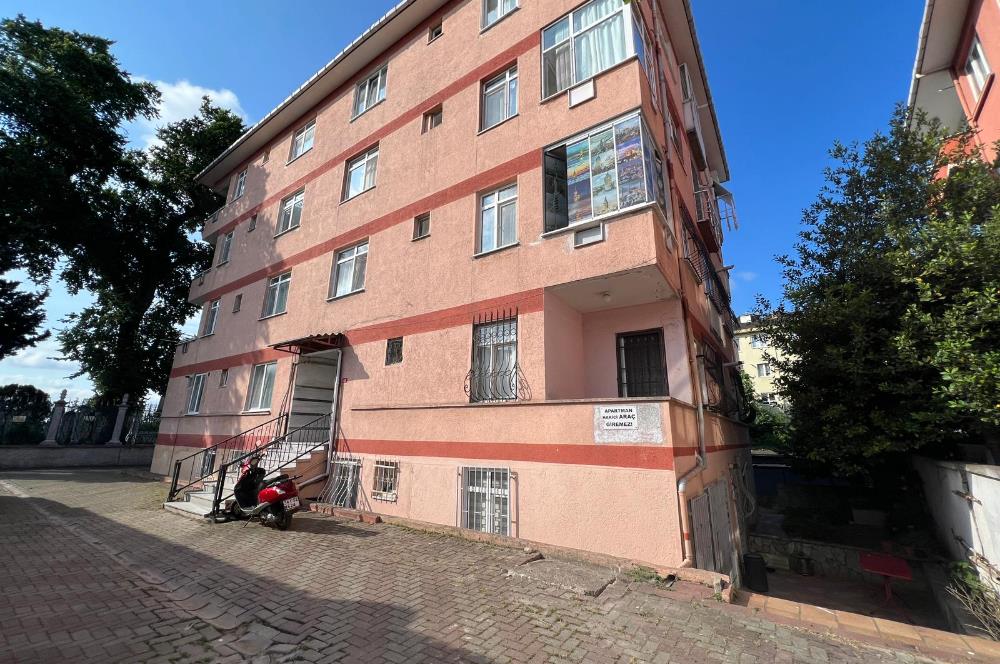 ÜSKÜDAR KARTALBABA'DA ZEYNEP KAMİL HASTANESİNİN YAKININDA