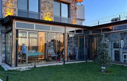 Çanakkale'de Deniz Manzaralı Akıllı Villa