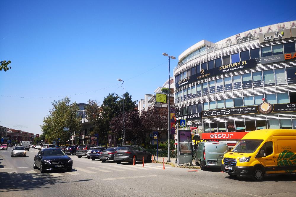 SERTAÇ MAZI 'DAN İSTANBUL CADDESİ MERKEZİNDE YATIRIMLIK DÜKKAN