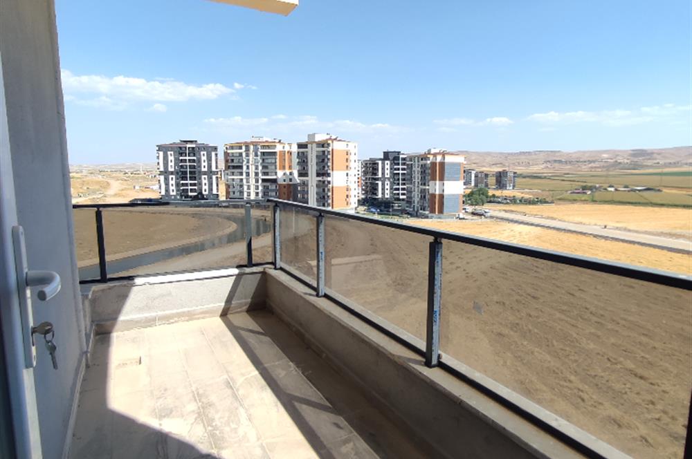 HASANKEYF YOLU ÜZERİ 3,5+1 Satılık Daire C21 Orjin