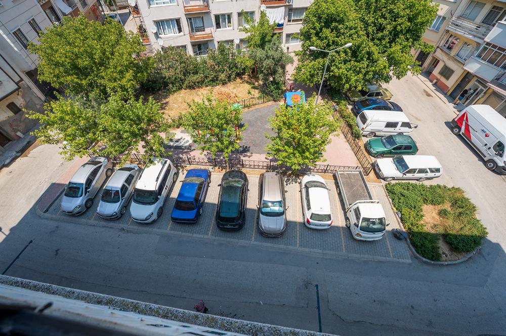 Balıkpazarında masrafsız temiz ara kat 2+1 Kiralık Daire