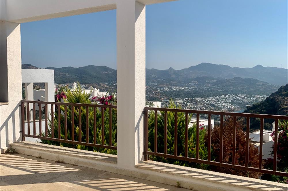 Villa with Panoramic Sea Views in Yalıkavak