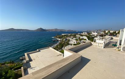 Panoramic Sea and Islands View Seafront Apartment in Prestigious Complex