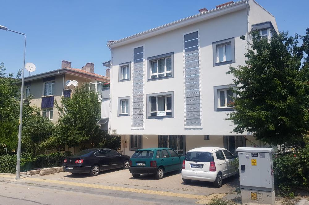 DİKMEN KABİL CADDESİNDE 3+1 SATILIK DAİRE