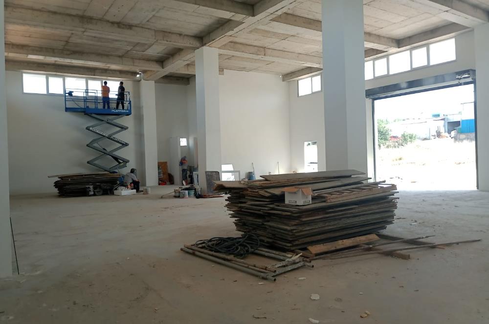 Çayırova Şekerpınar’da 1000 m2 Kiralık Depo