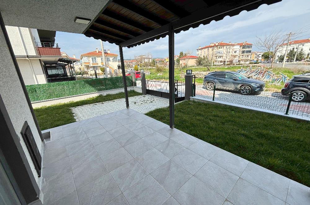 Tekirdağ Şarköy'de Deniz Manzaralı Sıfır Villa