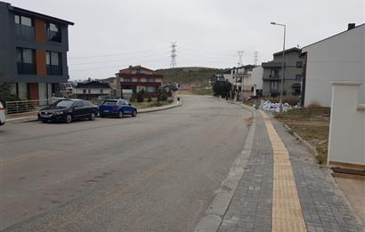 YAŞAMKENT'TE CADDE CEPHELİ FULL YAPILI EŞYALI SATILIK 1+1 DAİRE