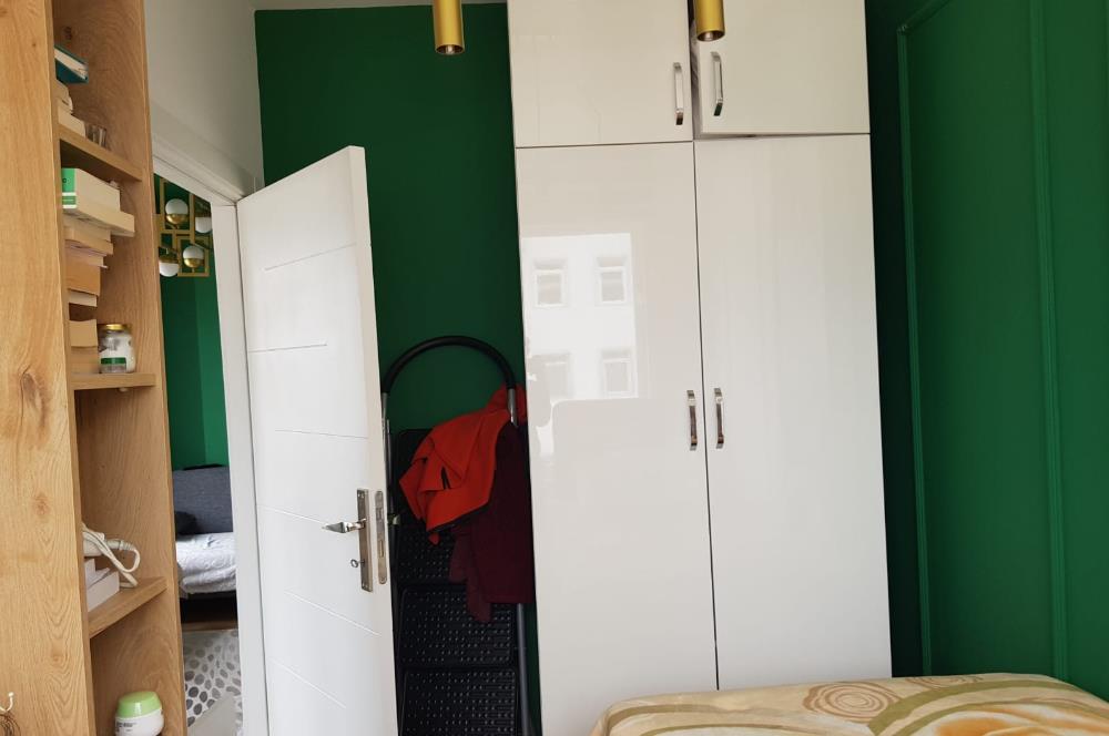 YAŞAMKENT'TE CADDE CEPHELİ FULL YAPILI EŞYALI SATILIK 1+1 DAİRE