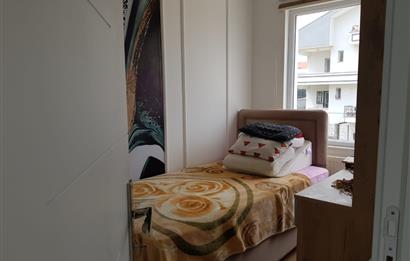 YAŞAMKENT'TE CADDE CEPHELİ FULL YAPILI EŞYALI SATILIK 1+1 DAİRE