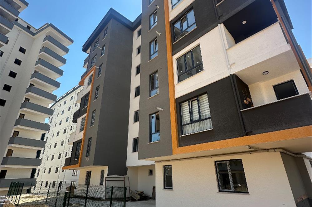 TAŞDELEN SULTANÇİFLİĞİNDE 2+1 SATILIK DAİRE