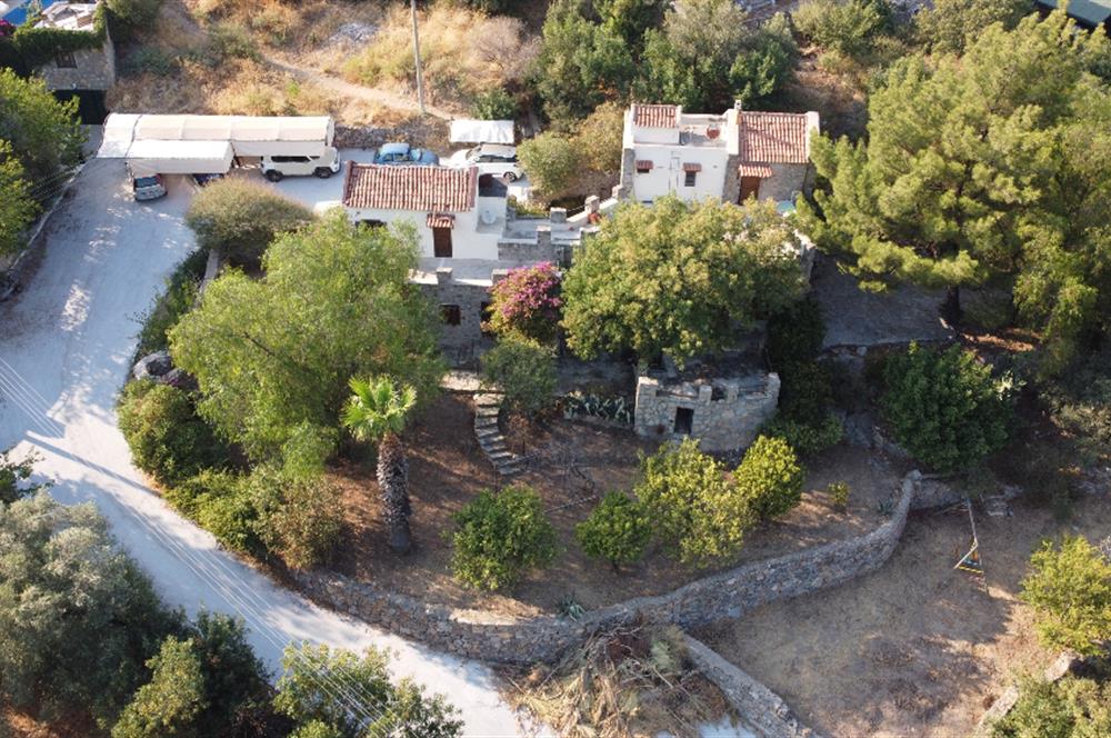 Bodrum Göltürkbükü 1.052 m² Arsa içinde Satılık Taş Villa