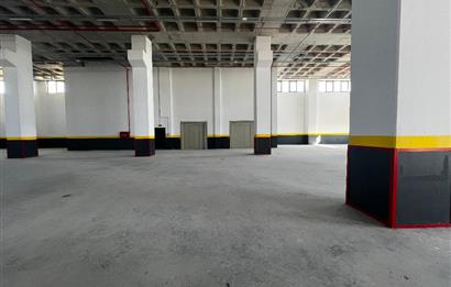 TESCOOP'TA TIR RAMPALI DEPO 2000m2 ANTREPO