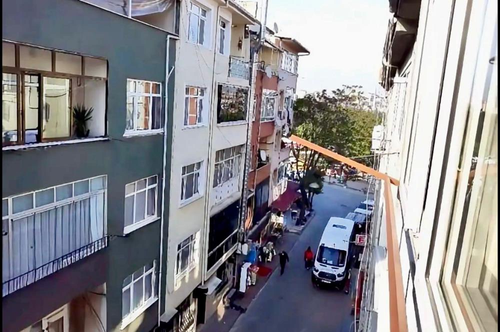 C 21 Molla Team'den Halıcıoğlu'nda Metrobüse Yakın Satılık Daire