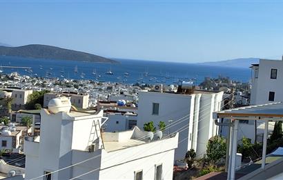 Bodrum Yokuşbaşı deniz ve kale manzaralı Satılık 2+1  Daire