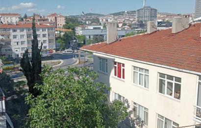 KOŞUYOLU'NDA YATIRIMLIK İÇİ YENİLENMİŞ 3+1 ARAKAT SATILIK DAİRE