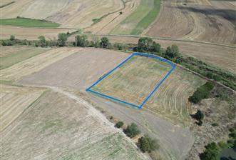 C21; MURATLI A.SEVİNDİKLİ STREAM SIDE 5700 M2 DETACHED FIELD