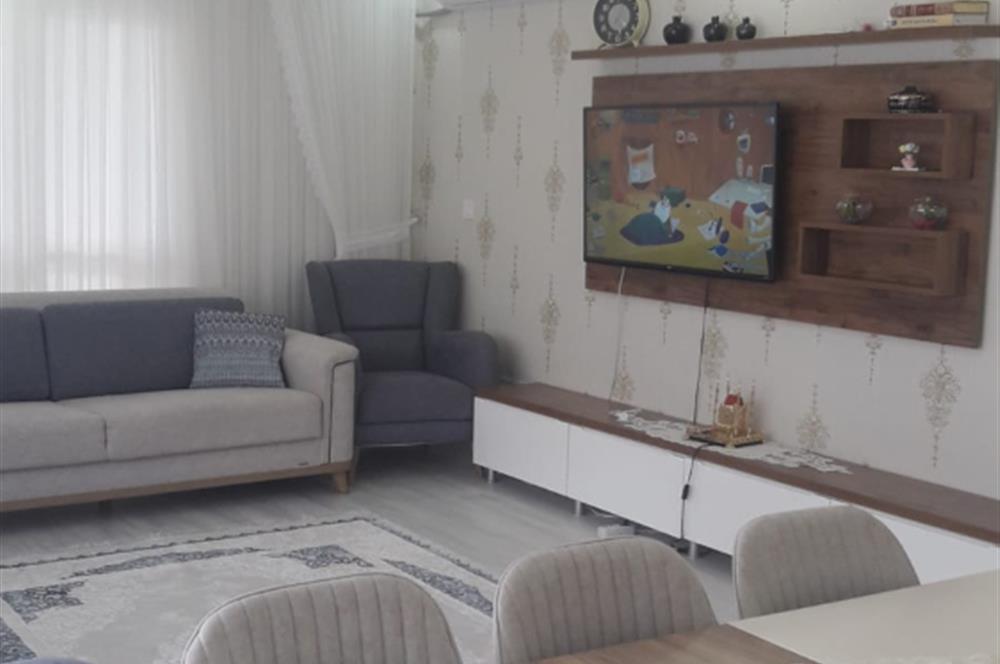 Bölge Hastanesi ve Okullar Bölgesinde Satılık 3+1 Bakımlı Daire