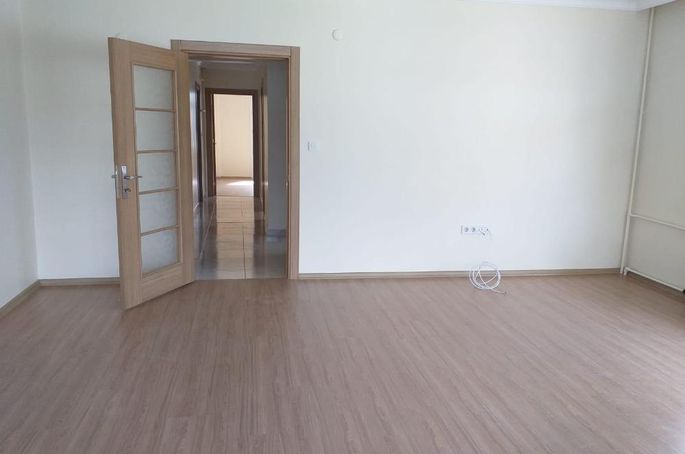 Pendik'te Devlet Hastanesi Yakını 2+1 Satılık Daire