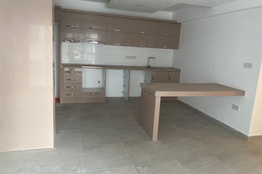 KIBRIS GİRNE MERKEZ' DE 2+1 ŞIK SATILIK DAİRE