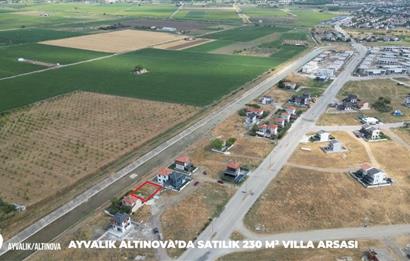 Ayvalık Altınova'da Satılık, Denize 500 mt Mesafede Villa Arsası