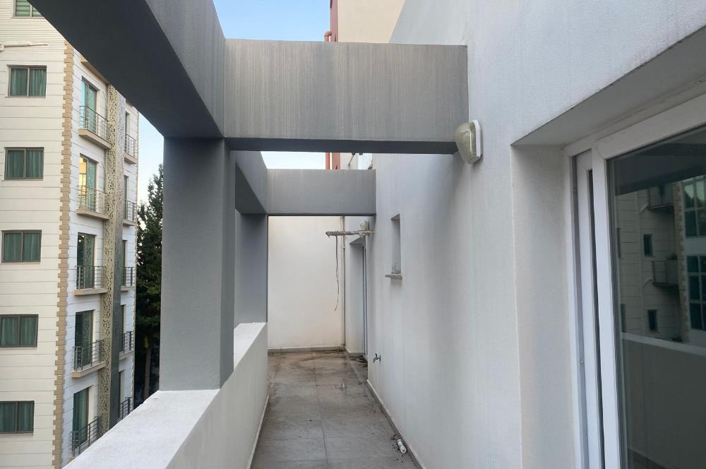 KIBRIS GİRNE MERKEZ' DE 2+1 ŞIK SATILIK DAİRE