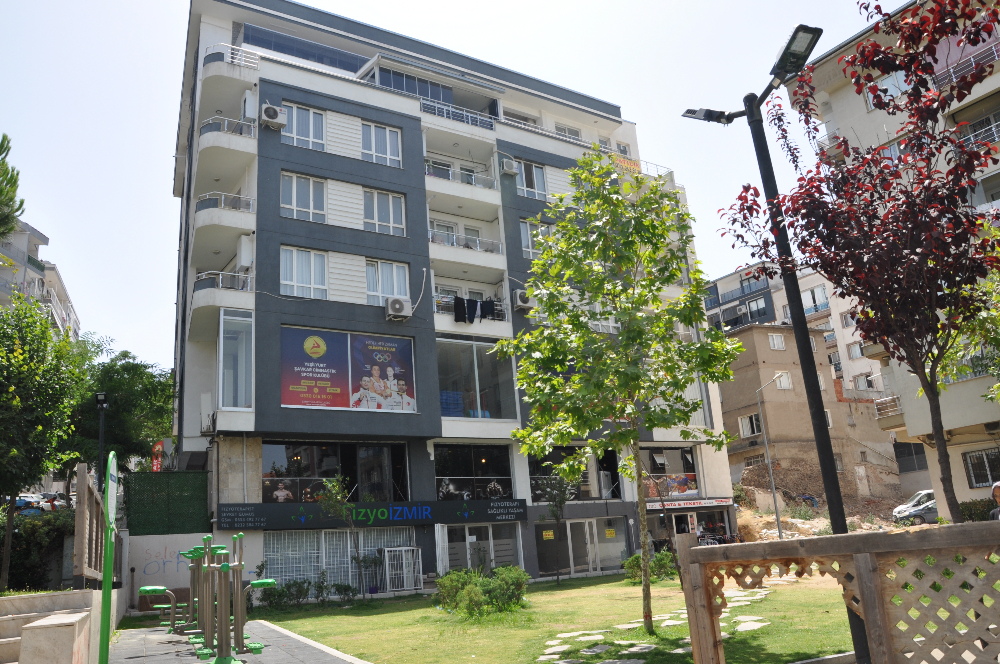 İzmir Yeşilyurt Ordu Caddesi Yanında Satılık 3+1 Yeni Daire