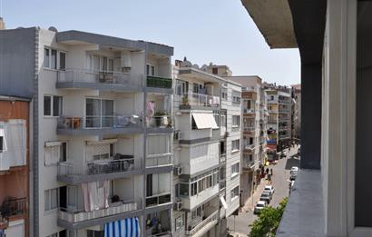 İzmir Yeşilyurt Ordu Caddesi Yanında Satılık 3+1 Yeni Daire