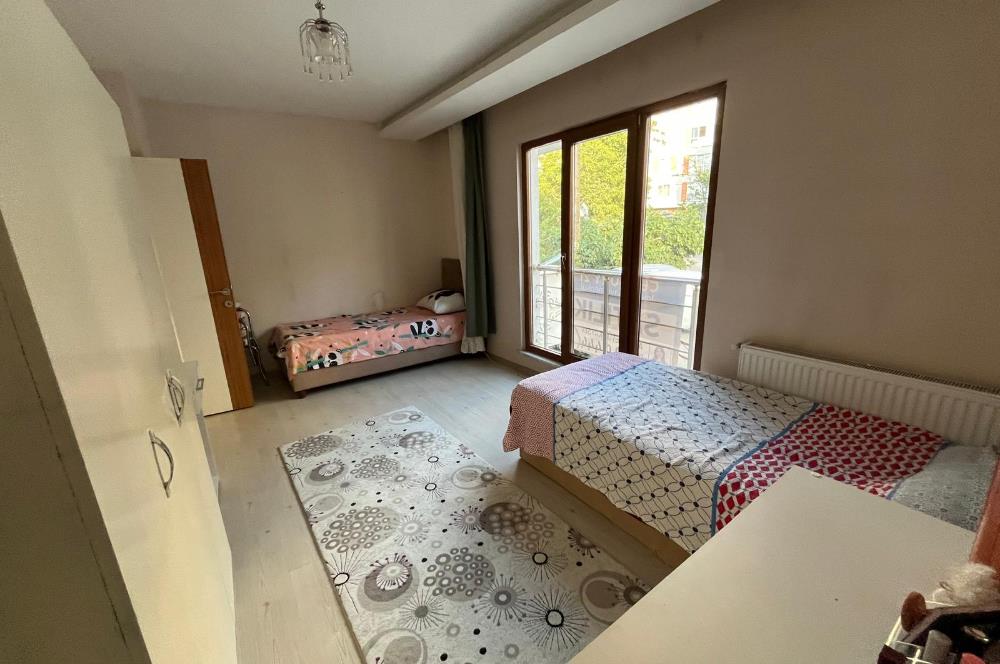 Eyüp Esentepe Mah. 2+1 105M² 2 Balkon Yeni Bina Satılık Daire