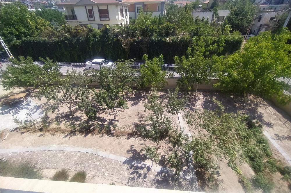 Erenköy Mahallesinde Lüx Satılık Villa