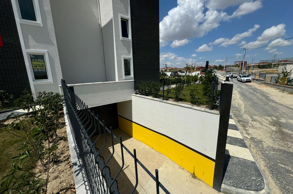 CENTURY21 MOLLA TEAM' DEN HAVUZLU SİTE İÇİNDE SATILIK 1+1 DAİRE