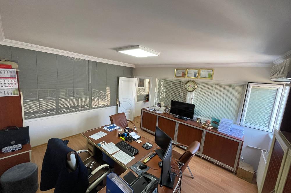 C21 MOLLA TEAM'DEN BANKALAR CAD  ÜZERİ KİRALIK NET 17M² OFİS BÜRO