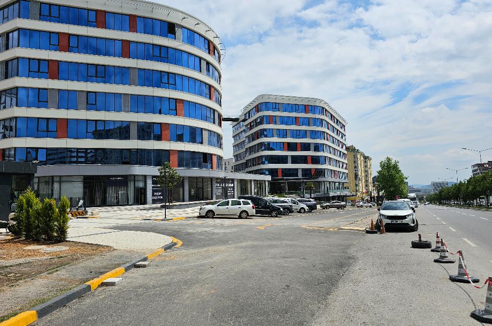 PENDİK KURTKÖY YENİŞEHİR MAHALLESİNDE KİRALIK OFİS