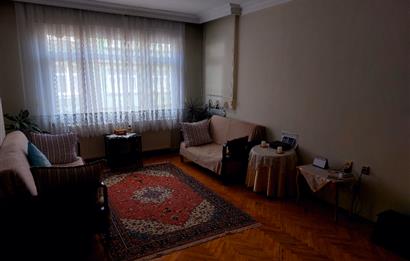 EYÜPSULTAN İSLAMBEY CADDESİ ÜZERİ BALKONLU SATILIK 2+1 DAİRE