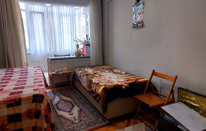 EYÜPSULTAN İSLAMBEY CADDESİ ÜZERİ BALKONLU SATILIK 2+1 DAİRE