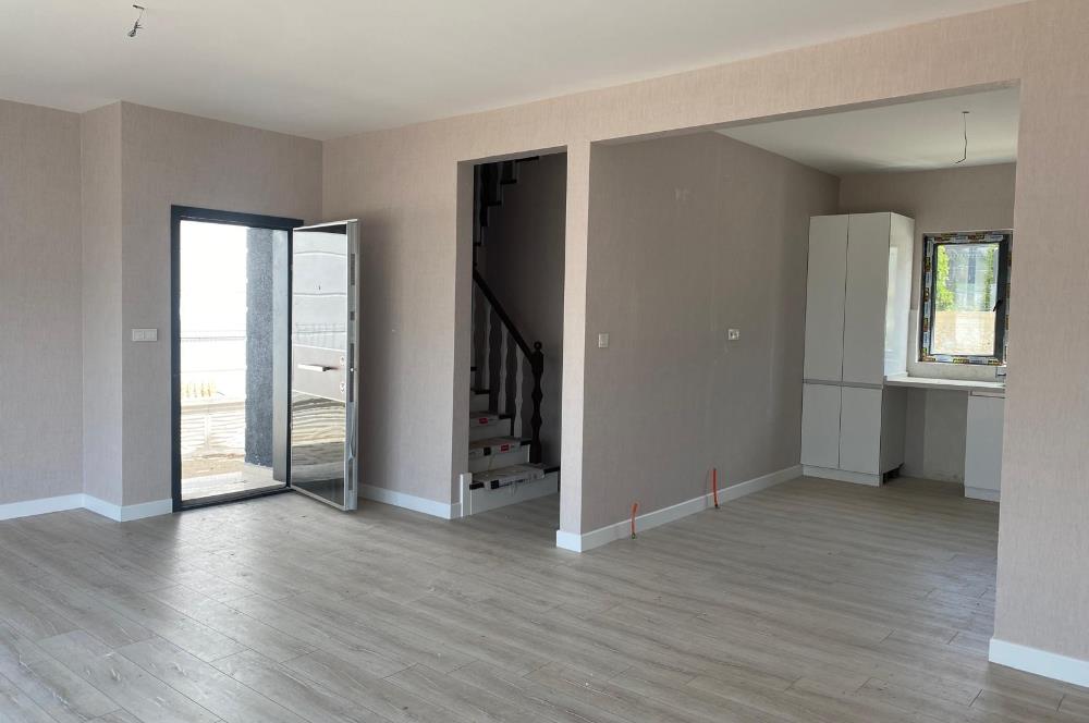 LOFT KORU DOĞA EVLERİNDE 3+1 ŞÖMİNELİ 24 SAAT GÜVENLİKLİ VİLLA