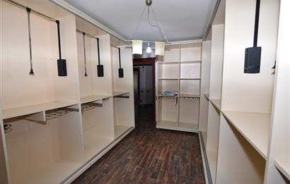  Zekeriyaköy Merkez'de Butik Sitede Kiralık Villa