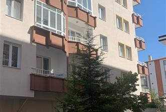 Bahçelievler Şenyurt Caddesi'nde 3+1 Satılık Daire